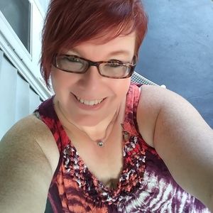 Meet your Posher, Hope